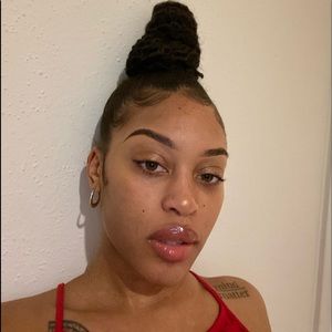 Meet your Posher, Jada